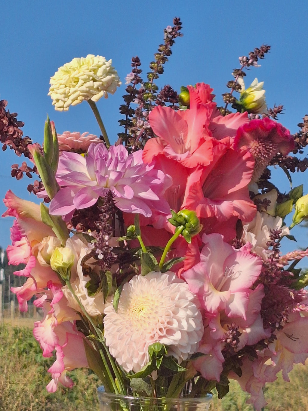 Weekly  Bouquet Subscription - 4 weeks of fresh flowers $100 - just $25 per bouquet